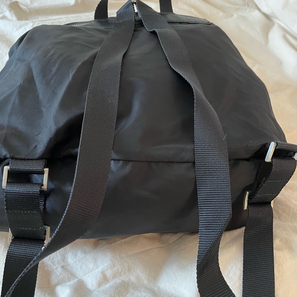 Prada Large Classic Nylon Black Backpack - Picture 1 of 8